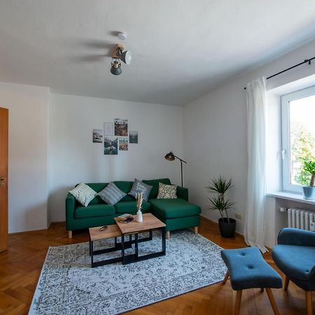 Bessa Homes 6 Personen 2 Schlafzimmer, 3 King Size, Betten, Balkon, Kueche Haag in Oberbayern Extérieur photo
